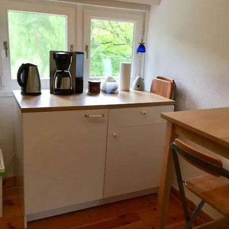 Rum i privatbostad Ruhige Am Waldrand *